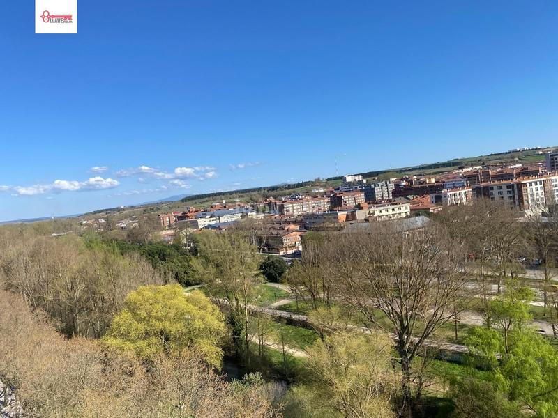 Foto 6a042810-5449-4f20-b6a2-32f7899be629. Appartamento con riscaldamento parcheggio in San Julián - Barriada de Cortes Burgos
