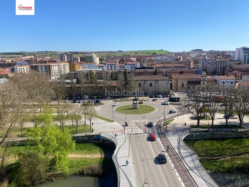 Foto 81b5a3cb-a4fa-4eac-8fd0-d8af79851fd3. Appartamento con riscaldamento parcheggio in San Julián - Barriada de Cortes Burgos