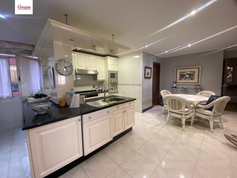 Foto c23eb342-f07c-4bee-b538-a4942acf8176. Appartamento con riscaldamento parcheggio in San Julián - Barriada de Cortes Burgos