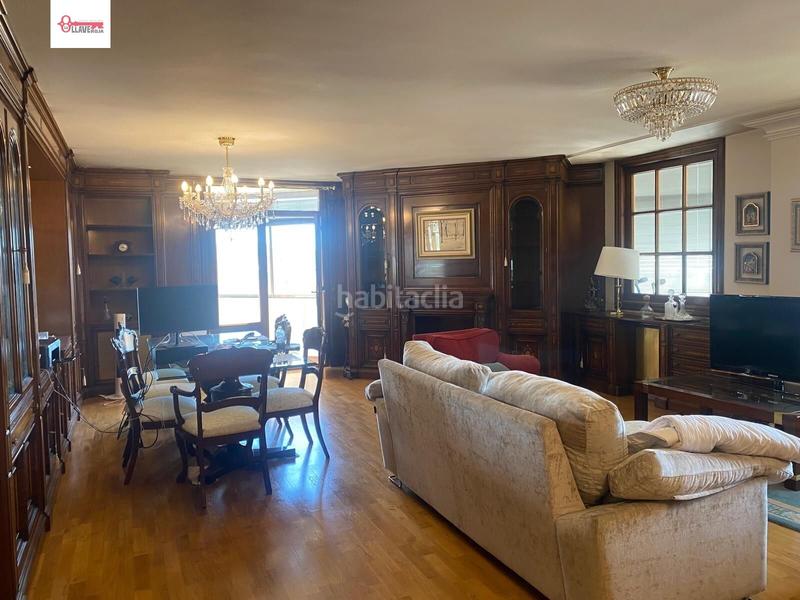 Foto c5489f62-51d1-4ba0-a959-f2bdddef8d23. Appartamento con riscaldamento parcheggio in San Julián - Barriada de Cortes Burgos