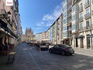 Appartement à Casco Antiguo. En el corazón de la ciudad. se vende piso en casco antiguo con v