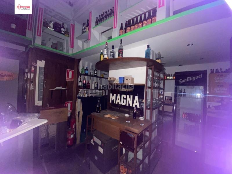 Foto f051756d-58eb-4449-953d-4a8616fb2162. Lloguer local comercial a Reyes Católicos Burgos