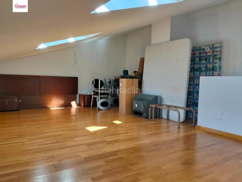 Foto 2005b245-cad6-4608-83e9-1417740cb016. Duplex avec parking dans Cogollos