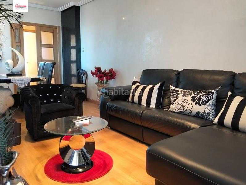 Foto 2ce1c082-796b-48de-bd6c-639528a7d486. Attique avec parking dans Villafría - La Ventilla - Castañares Burgos