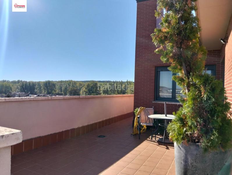 Foto 9c3d73c2-514c-4bef-ad9a-77a734fb5ee6. Attique avec parking dans Villafría - La Ventilla - Castañares Burgos