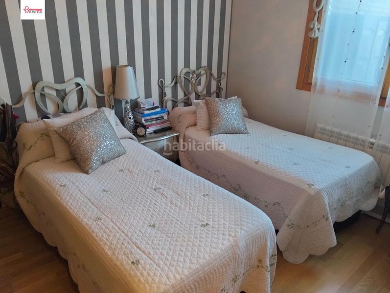 Foto fcaeb0f5-59fc-4962-a4bf-61353e97ee1f. Attique avec parking dans Villafría - La Ventilla - Castañares Burgos