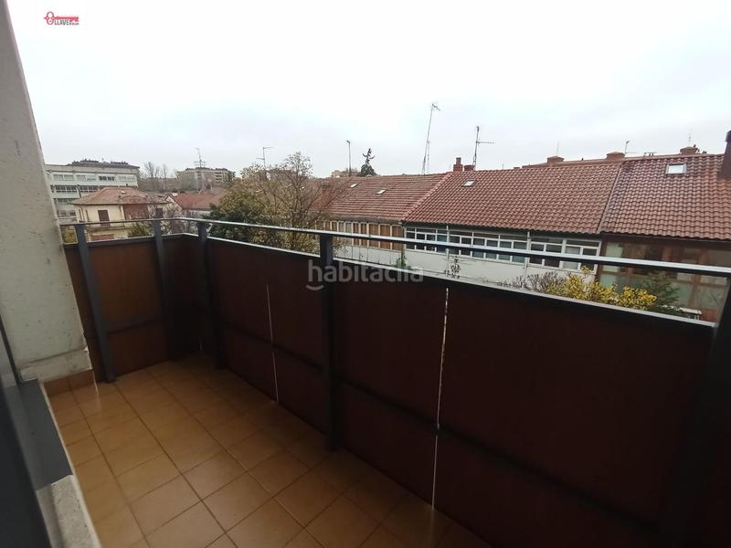 Foto f324f4e1-87cd-4754-939d-67f8ad5508ce. Appartement avec chauffage parking dans Santa Teresa - San Pedro Cardeña Burgos