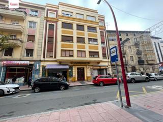 Appartement à Centro. Piso en venta en la calle ramón y cajal