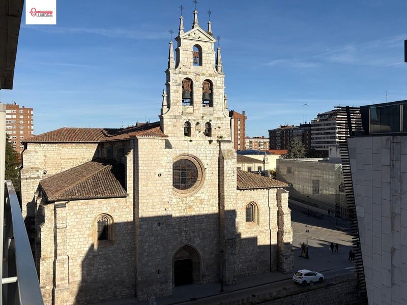 Foto fb98bdbb-cd3e-46d9-9845-2603e05d3d39. Pis a Villa Pilar Burgos