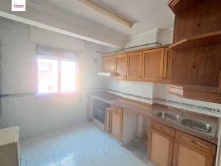 Etagenwohnung  Calle de alfonso vi. Piso en venta en miranda de ebro