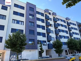 Piccolo appartamento  Calle calle oxford. Moderno  y amplio apartamento seminuevo en burgos  ideal para pr