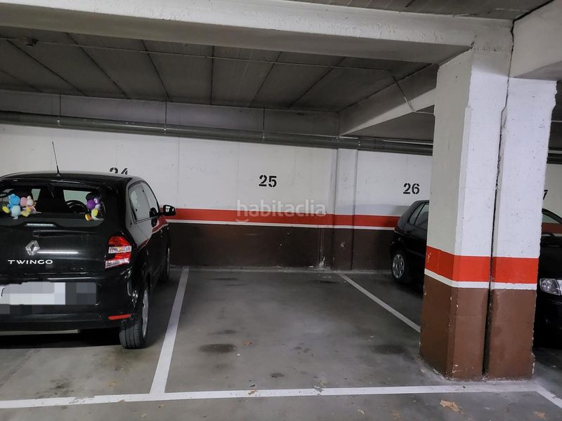 Foto 63fdaf1a-0674-4445-aa19-fdd338baedd0. Aparcament cotxe a Universidad - Las Huelgas Burgos