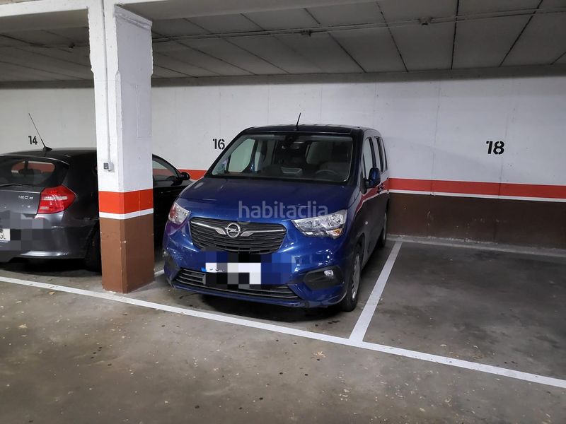 Foto 7b861f2d-a672-4e6b-a2e8-2011737b68dd. Aparcament cotxe a Universidad - Las Huelgas Burgos