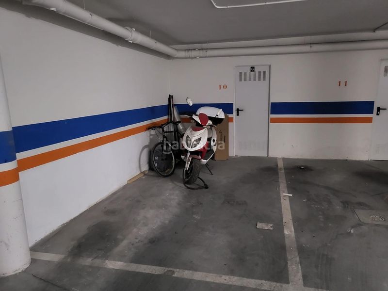 Foto e1e1282c-4e40-40b3-b6bc-b7b1dfb08eec. Aparcament cotxe a Universidad - Las Huelgas Burgos