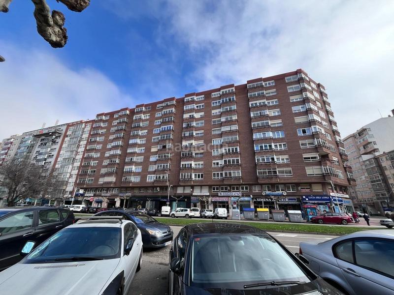 Foto 2e6288b6-da70-4d92-9bbf-f72e47db08a9. Location bureau avec chauffage dans Gamonal - San Bruno - G9 Burgos