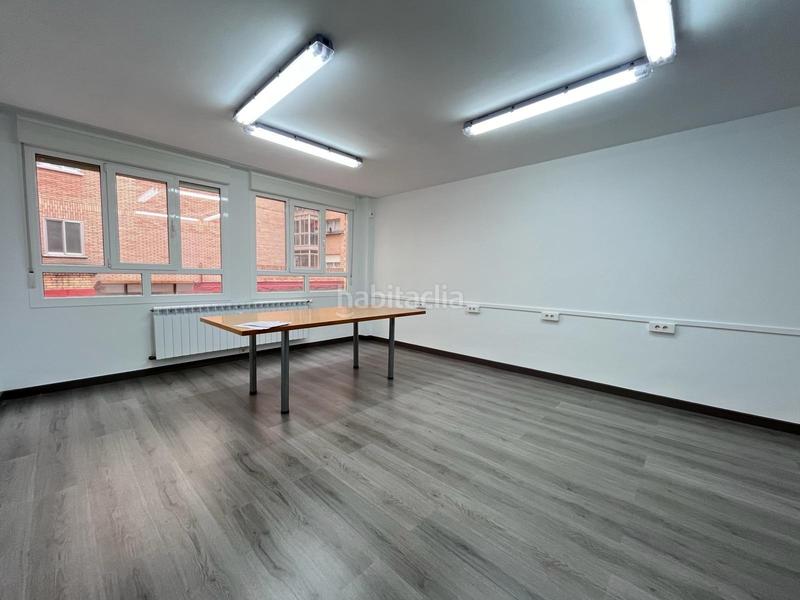 Foto 4406e8ab-2a18-4761-86c8-2d4f0543b317. Location bureau avec chauffage dans Gamonal - San Bruno - G9 Burgos
