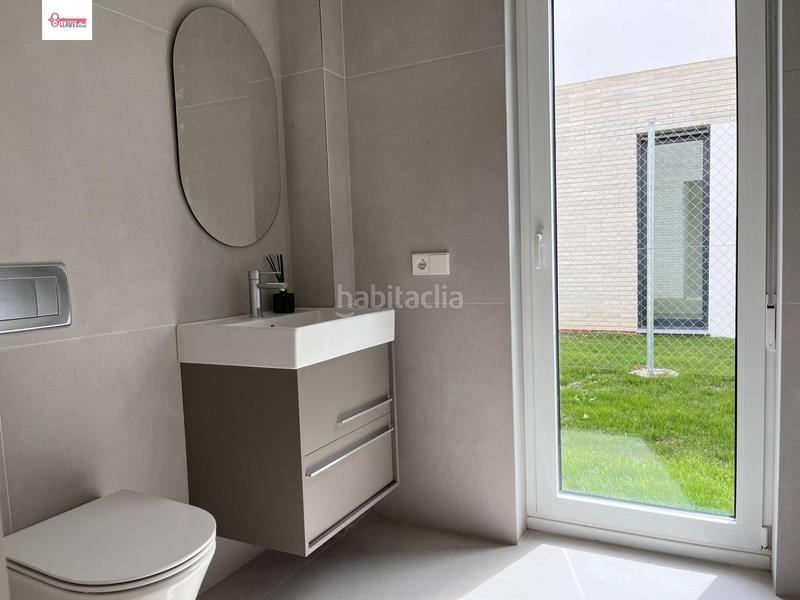 Foto 47f76953-4823-4cf9-98b5-ae5b6a6c667e. Xalet amb calefacció aparcament a Villafría - La Ventilla - Castañares Burgos