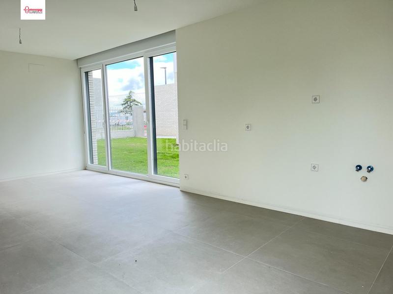 Foto 59e75f26-8974-4404-b2c5-072529c03f5a. Xalet amb calefacció aparcament a Villafría - La Ventilla - Castañares Burgos