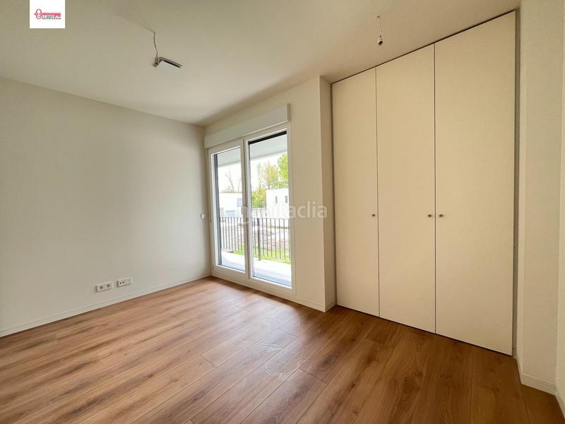 Foto a0264db2-d132-4c11-9ebb-a2b8721b7a53. Xalet amb calefacció aparcament a Villafría - La Ventilla - Castañares Burgos