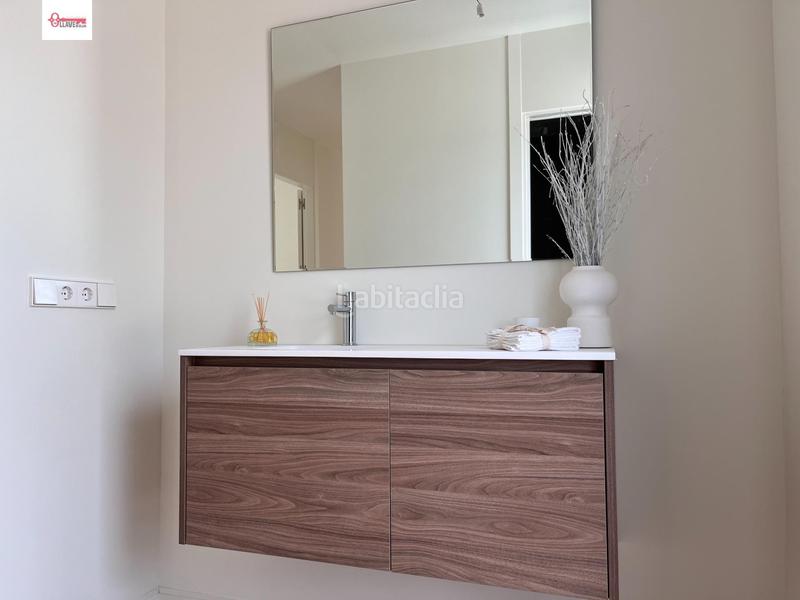 Foto d1cbabb5-9235-4656-8fb7-c1d08084c4ff. Xalet amb calefacció aparcament a Villafría - La Ventilla - Castañares Burgos