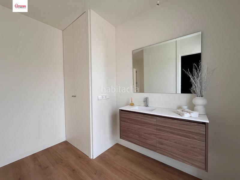 Foto d52b8807-5de3-4764-9abc-4035240f3d58. Xalet amb calefacció aparcament a Villafría - La Ventilla - Castañares Burgos