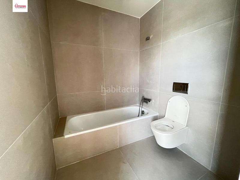 Foto ddbb534d-c71c-48df-88dc-f5be2fc533ad. Xalet amb calefacció aparcament a Villafría - La Ventilla - Castañares Burgos