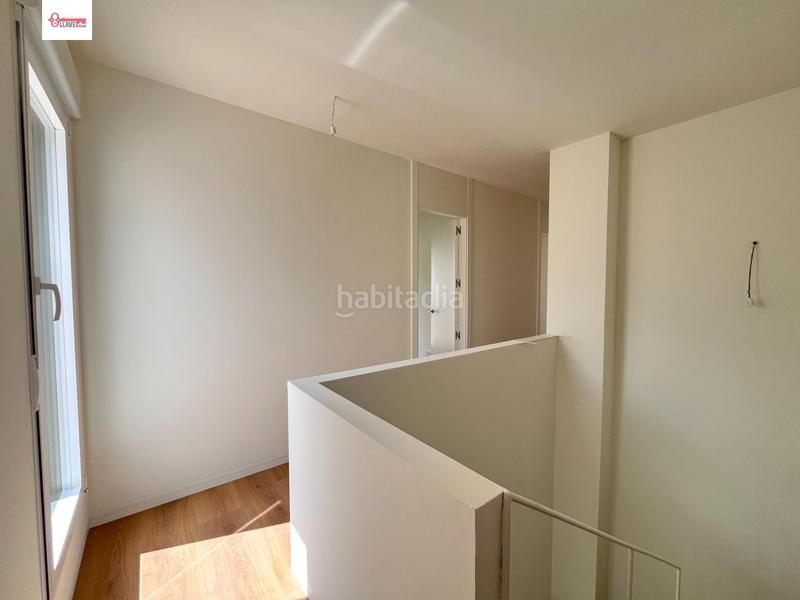 Foto e064f553-1c2d-4c94-8a97-c9aea9939e62. Xalet amb calefacció aparcament a Villafría - La Ventilla - Castañares Burgos