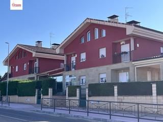 Casa aparellada  San pedro cardeña. Pareado en cardeñajimeno