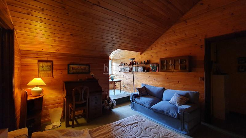 Foto aa4069fe-0f4f-4992-b846-5cff93c8a613. House with heating parking in Allende el Río Palencia