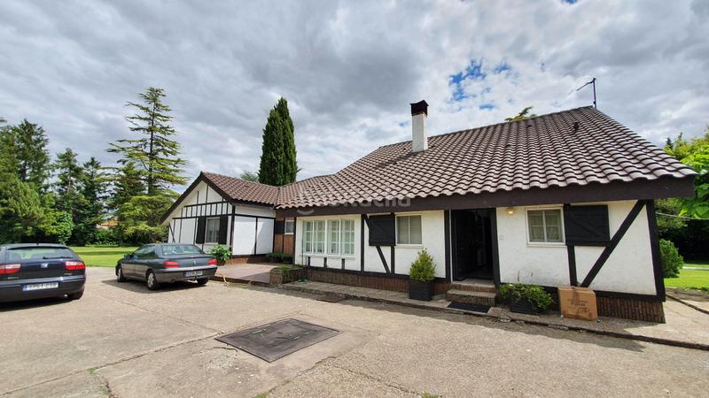 Foto 2a920a31-464d-439b-a56c-dbb1c511b379. Maison avec chauffage parking dans Allende el Río Palencia