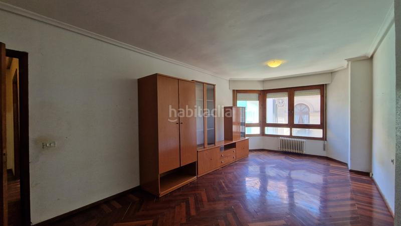 Foto 19b2e0b0-c97b-4056-a45f-d4bf241c6ee0. Flat with heating parking in Centro Palencia