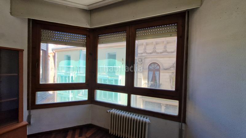 Foto 6d0806dc-cdb6-47af-b708-3b30e26ce8de. Flat with heating parking in Centro Palencia