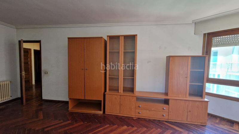 Foto a985d743-81e7-420a-9679-5c040fb3e7f0. Flat with heating parking in Centro Palencia
