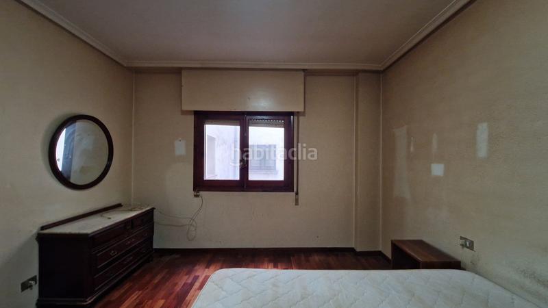 Foto b1912935-aba8-4449-864d-0e5bf5949036. Flat with heating parking in Centro Palencia