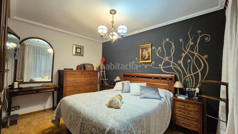 Foto a04b6144-37b4-48d1-8da6-1ea7f382ae25. Pis amb aparcament a Centro Palencia