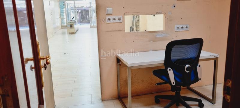 Foto b54df428-5b53-42ab-8fe8-90fe69e261b4. Affitto locale commerciale con riscaldamento in Centro Palencia