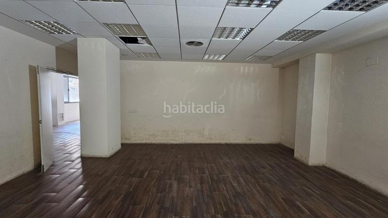 Foto 8028efc6-77d4-4736-83e5-e9ea5dbd2354. Local comercial gran local comercial para negocio o inversión en Arganda del Rey