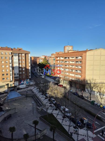 Foto 0ef297a3-c845-43c5-b52a-7b24d0e415a4. Apartamento  en venta en Centro, 2 dormitorios. en Miranda de Ebro