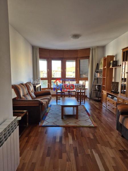Foto 858497e6-ec32-4c7c-ad57-d715309ede9c. Apartamento  en venta en Centro, 2 dormitorios. en Miranda de Ebro