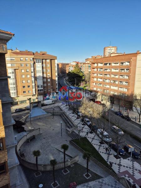 Foto ca1fc50c-4b7b-4056-be37-b43e32df75c0. Apartamento  en venta en Centro, 2 dormitorios. en Miranda de Ebro