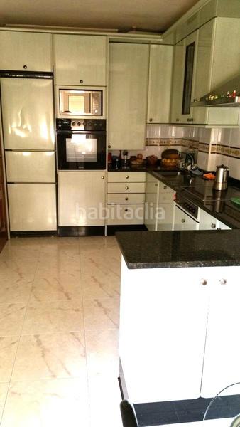 Foto 89044cb3-42cc-44dd-bde7-7c1dd726762f. Chalet con riscaldamento parcheggio in Bayas - Polígono Miranda de Ebro