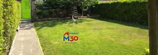 Xalet a Bayas - Polígono. Chalet en venta en el lago, 4 dormitorios.