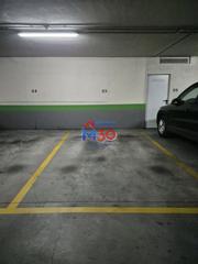 Aparcament cotxe a La Charca. Garaje en venta en la charca.