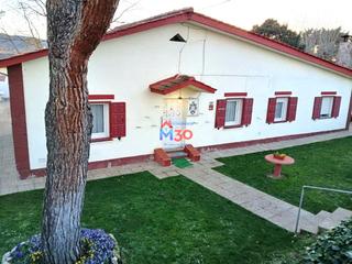 House en Bayas - Polgono. Casa en venta en poblado de los angeles, 3 dormitorios.