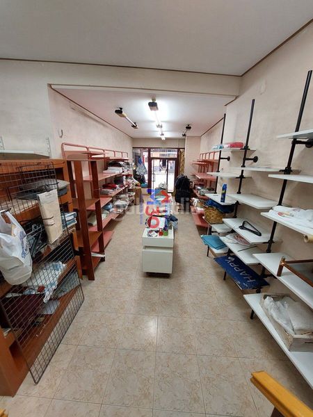 Foto c152a9da-559d-4c6b-a65c-99cebfdee774. Local comercial a Centro Miranda de Ebro