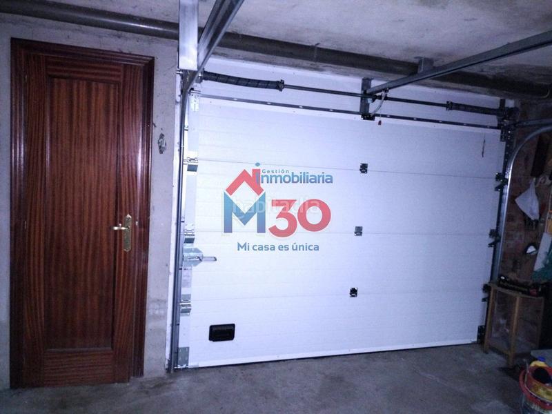 Foto 2ce90c35-0d76-49cd-8ae2-50373488bb66. Chalet with heating parking in Bayas - Polígono Miranda de Ebro
