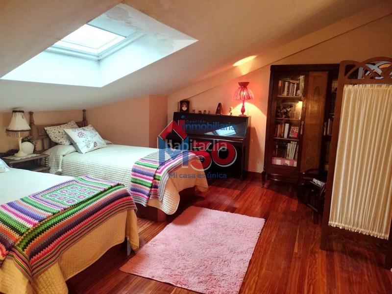 Foto 4ac5b37a-3940-4a51-95a5-803dd2f25e94. Chalet with heating parking in Bayas - Polígono Miranda de Ebro