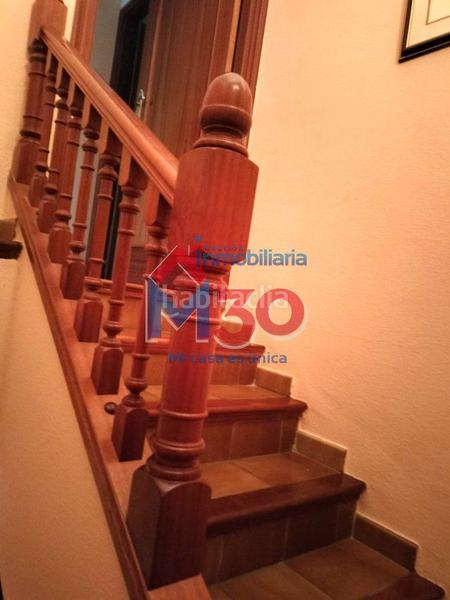 Foto fed236da-5a12-4620-879e-fee7007b8b18. Chalet with heating parking in Bayas - Polígono Miranda de Ebro