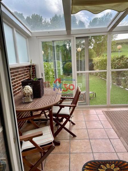 Foto 0073a10b-c4d3-4294-b0a8-e7da9370d40d. Chalet avec chauffage parking dans Bayas - Polígono Miranda de Ebro