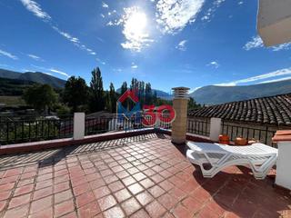 Casa in Valle de Tobalina. Casa en venta en valle de tobalina, 4 dormitorios.